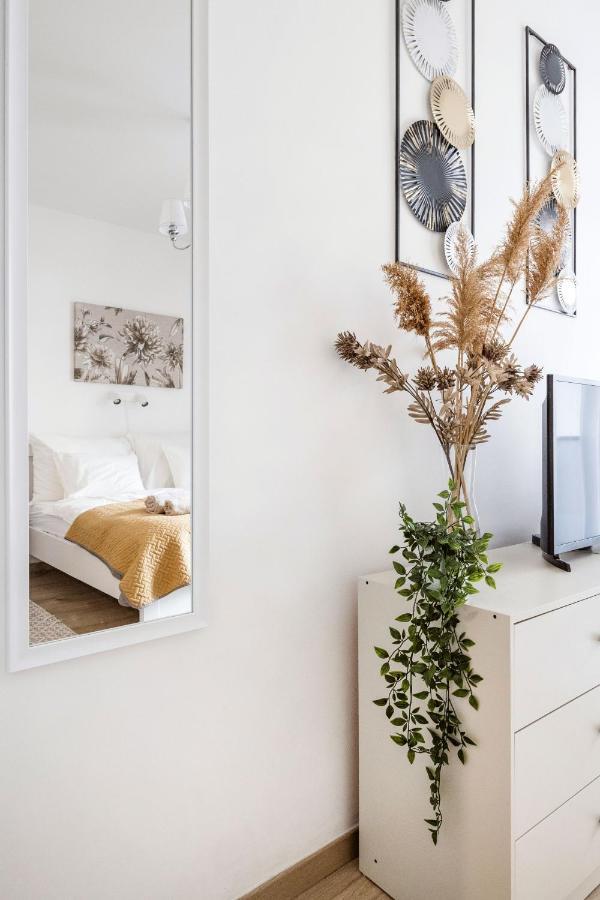 Apartament Stylish And Cozy Studio In The Heart Of The City Budapeszt Zewnętrze zdjęcie
